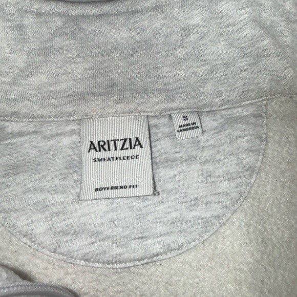 Aritzia Sweatfleece Boyfriend 1/2 Zip - Picture 4 of 6